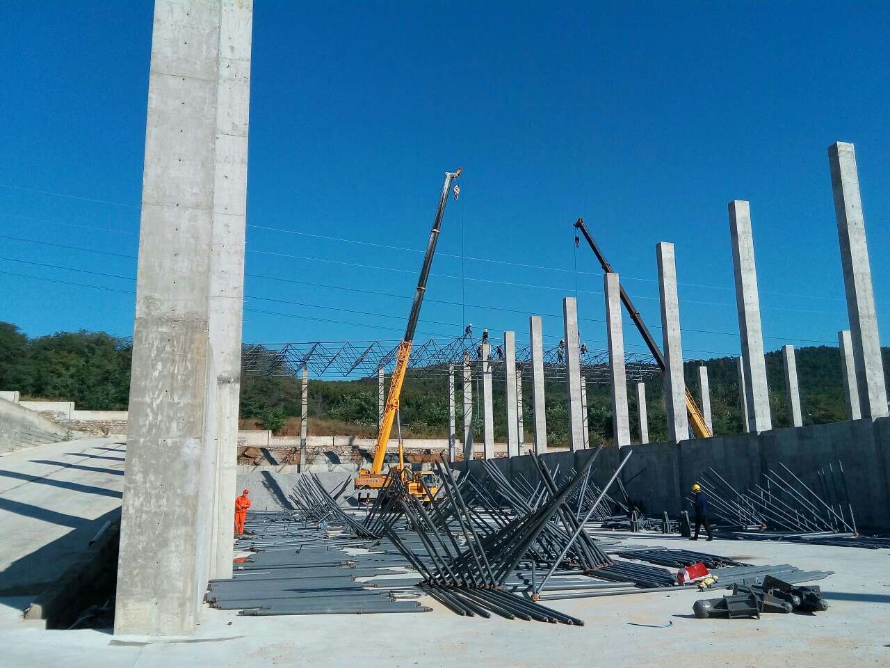 石首搅拌站网架