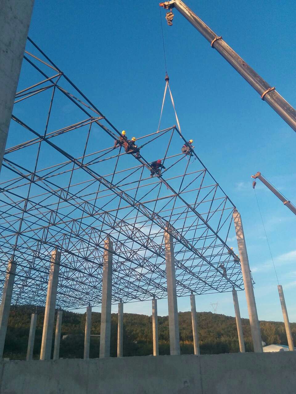 石首汪清物流园网架